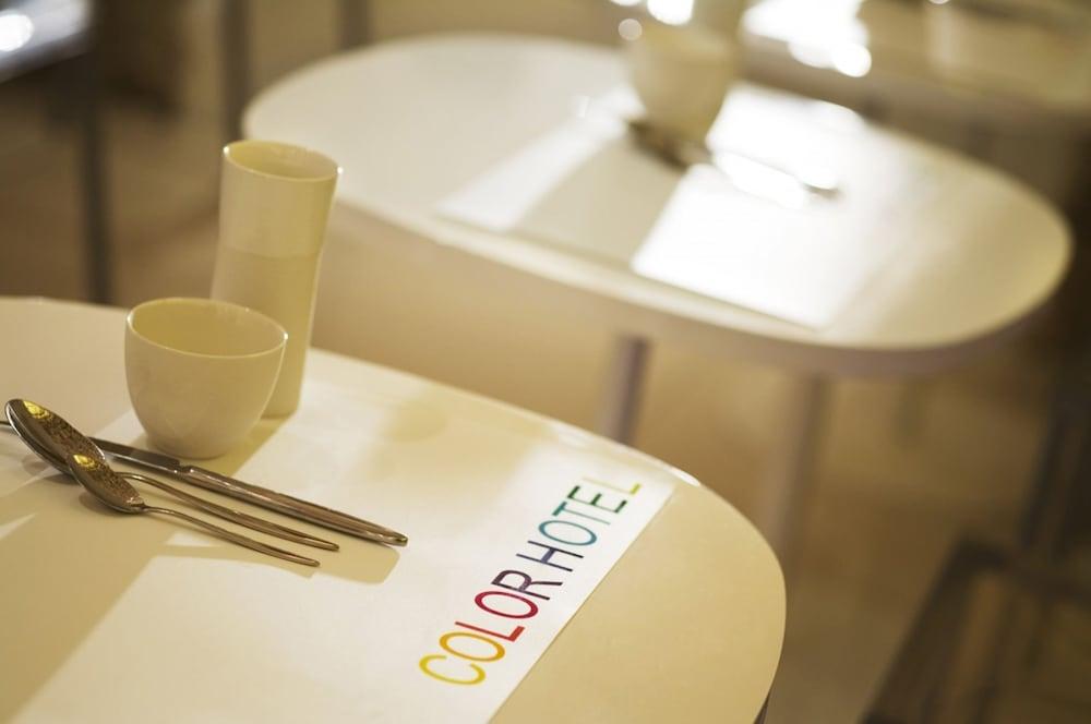 Color Design Hotel París